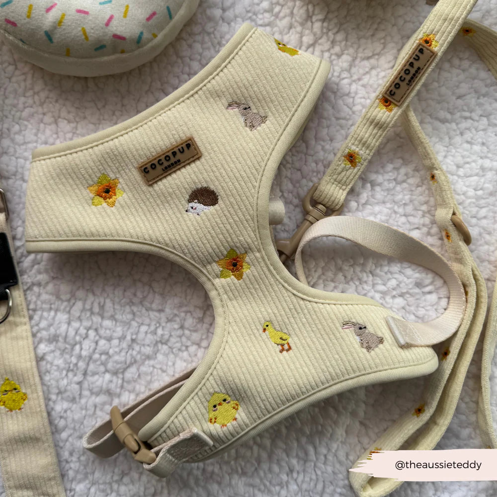 Embroidered Woodland Walkies Lead